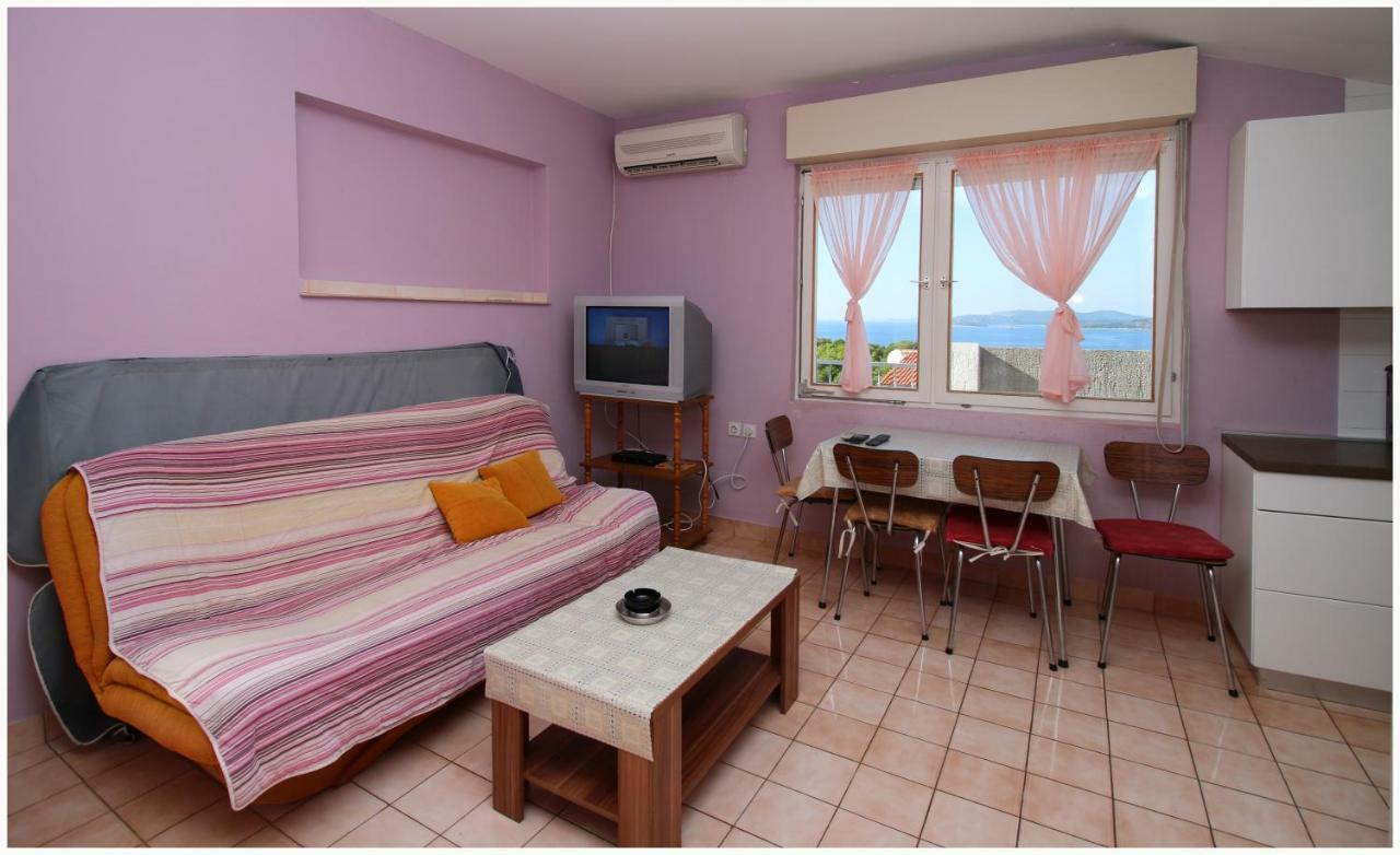 Apartments Ivan Perkov Tomas Bilo พรีมอชเตน ภายนอก รูปภาพ